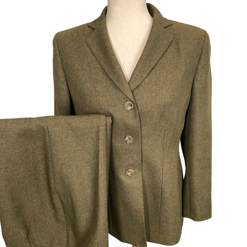 Le Suit Pant Set Women 8P Olive Green Herringbone 3-Button Blazer Set